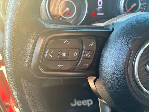 Used 2018 Jeep Wrangler Unlimited Sport image 21