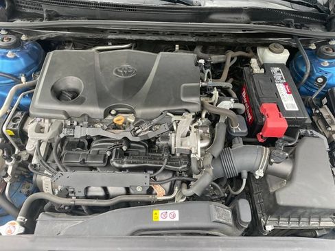 Used 2019 Toyota Camry SE FWD image 31