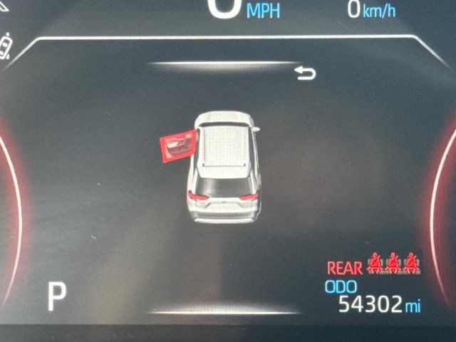 Used 2025 Toyota RAV4 LE AWD/4WD image 11