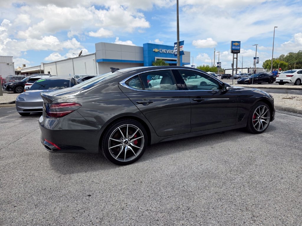 Used 2025 Genesis G70 2.5T RWD image 12