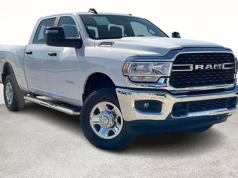 Used 2024 RAM 2500 Big Horn w/ Bed Utility Group image 1