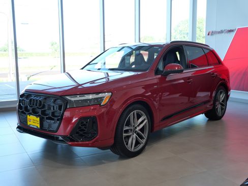 New 2026 Audi Q7 3.0T Prestige AWD/4WD image 3