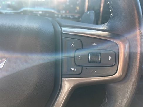 Used 2023 Chevrolet Silverado 1500 High Country w/ High Country Premium Package image 12