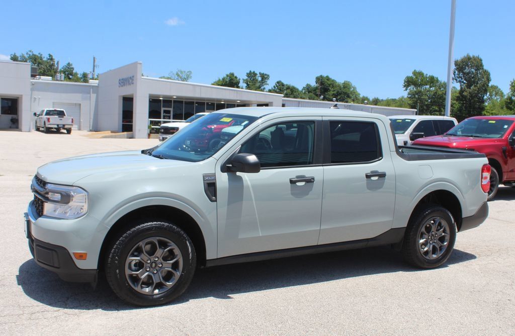 Used 2024 Ford Maverick XLT FWD image 9