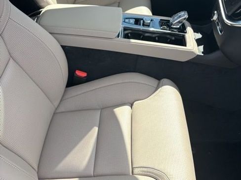 New 2026 Volvo XC90 B6 Ultra AWD/4WD image 37