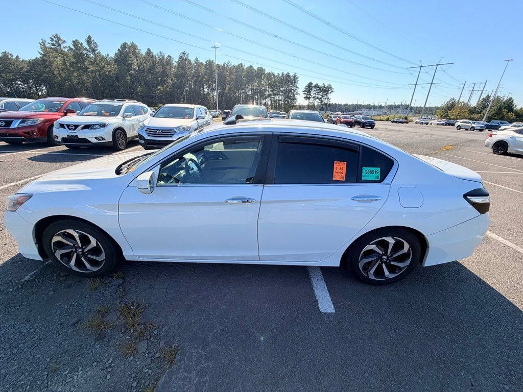 Used 2017 Honda Accord EX-L image 5
