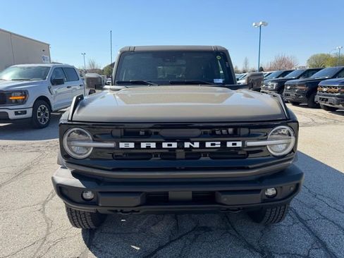 New 2026 Ford Bronco Outer Banks AWD/4WD image 10