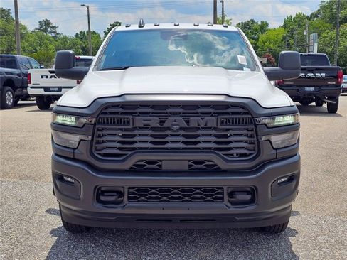 New 2026 RAM 3500 Tradesman AWD/4WD image 6