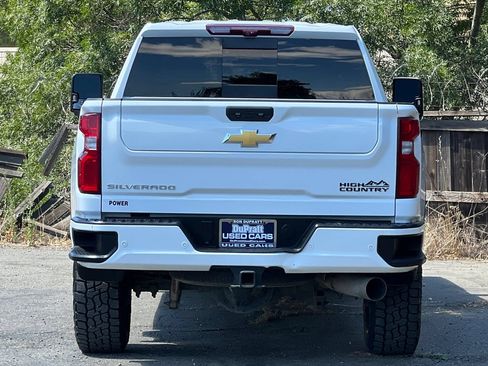 Used 2024 Chevrolet Silverado 3500 High Country w/ Technology Package AWD/4WD image 5