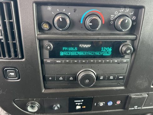 Used 2023 Chevrolet Express 2500 Work Van w/ Driver Convenience Package image 19