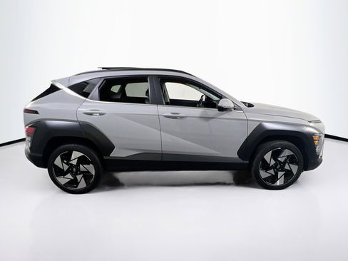 Used 2024 Hyundai Kona Limited AWD/4WD image 4