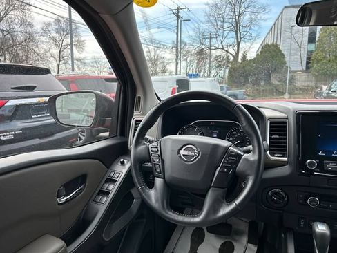 Certified 2023 Nissan Frontier SV w/ SV Convenience Package AWD/4WD image 25