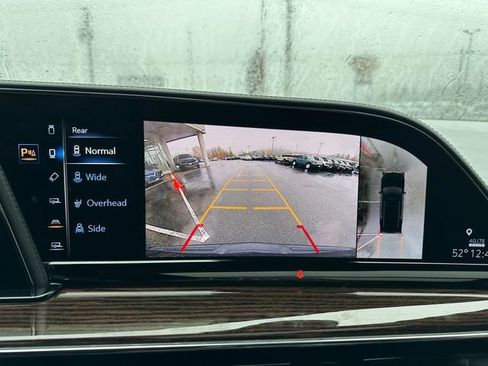 Used 2021 Cadillac Escalade Premium Luxury Platinum image 19