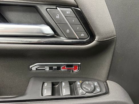 Used 2025 GMC Sierra 1500 AT4 AWD/4WD image 12