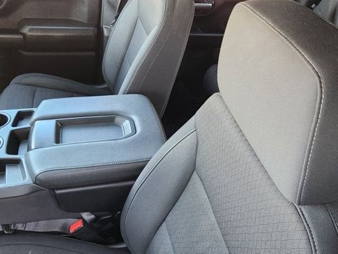 Used 2023 Chevrolet Silverado 1500 Custom image 21