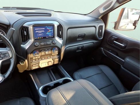Used 2023 Chevrolet Silverado 2500 LTZ AWD/4WD image 19