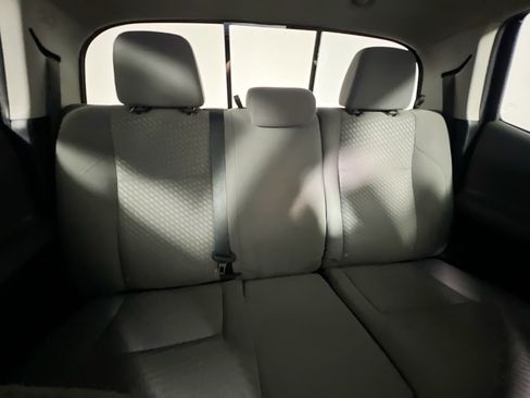 Used 2021 Toyota Tacoma SR5 RWD image 31