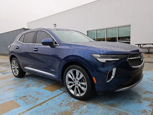 Certified 2022 Buick Envision Avenir w/ Technology Package II image 1
