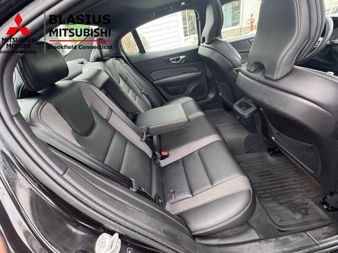 Used 2024 Volvo S60 B5 Plus image 41