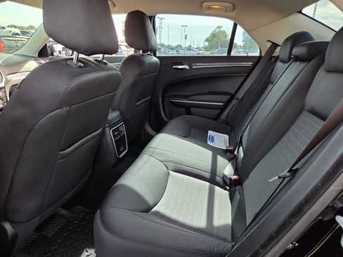 Used 2021 Chrysler 300 Touring w/ Sport Appearance Package RWD image 6