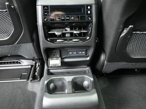 New 2026 Jeep Grand Cherokee L Limited AWD/4WD image 24