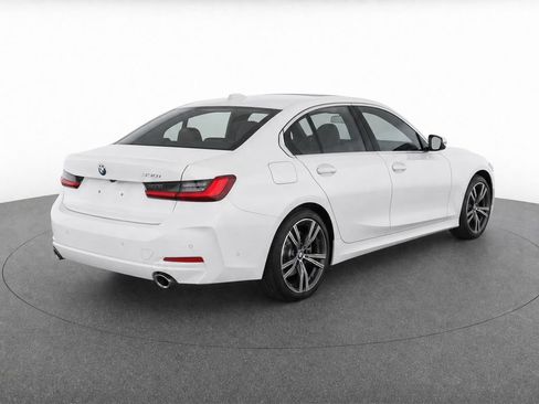 Used 2024 BMW 330i Sedan w/ Premium Package RWD image 3