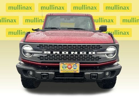 Certified 2025 Ford Bronco Badlands image 16