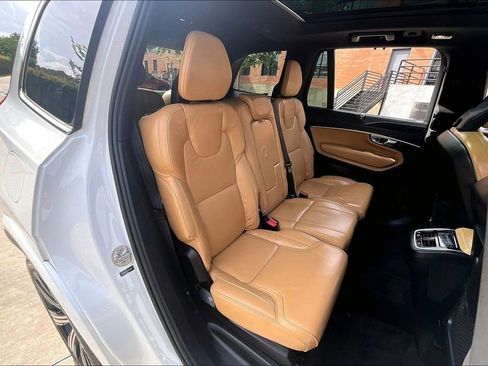 Certified 2023 Volvo XC90 B6 Ultimate w/ Protection Package Premier AWD/4WD image 35