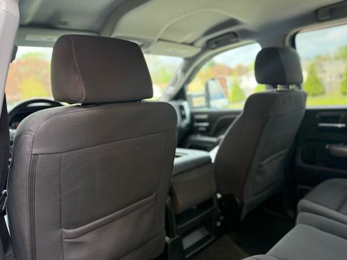 Used 2017 Chevrolet Silverado 1500 LT w/ All Star Edition AWD/4WD image 33