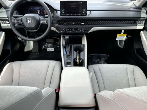 New 2025 Honda Accord SE image 10
