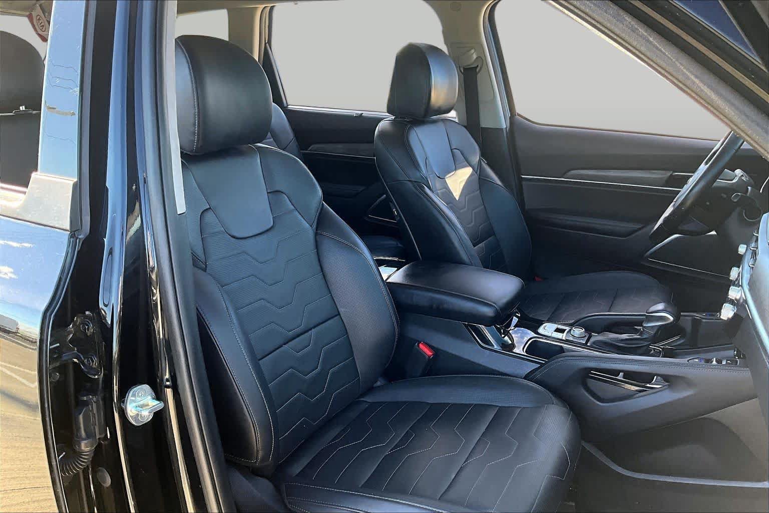 Used 2021 Kia Telluride SX w/ SX Prestige Package AWD/4WD image 8