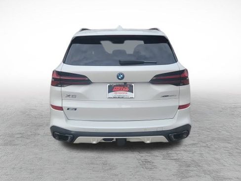 Used 2024 BMW X5 xDrive50e w/ M Sport Package image 7