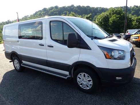 Certified 2025 Ford Transit 250 Low Roof w/ Exterior Upgrade Package RWD image 13