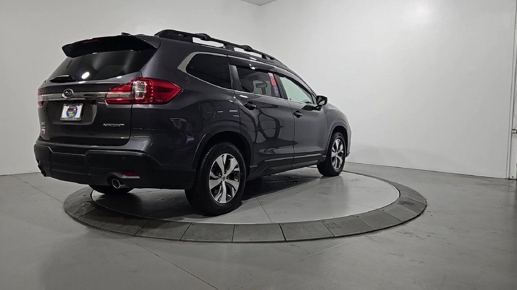 Used 2022 Subaru Ascent Premium w/ Convenience Package AWD/4WD image 5
