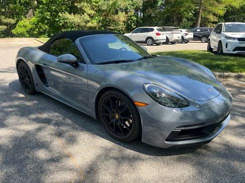 Used 2023 Porsche 718 Boxster GTS RWD image 2