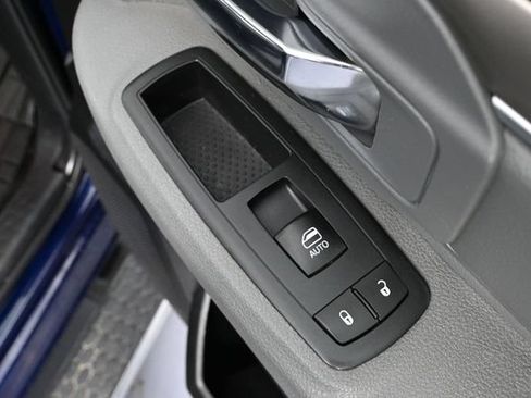Used 2015 RAM 1500 Big Horn AWD/4WD image 36