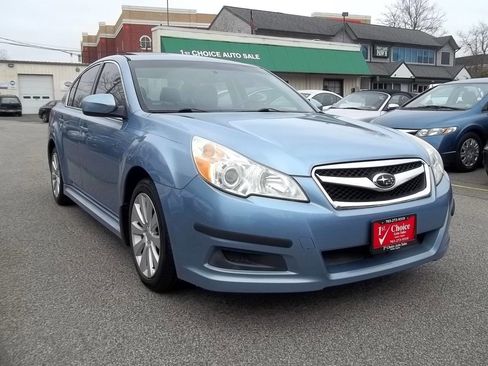 Used 2010 Subaru Legacy 2.5i Limited image 5