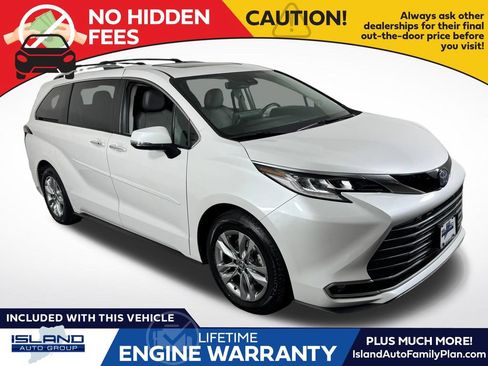 Certified 2024 Toyota Sienna Limited AWD/4WD image 1