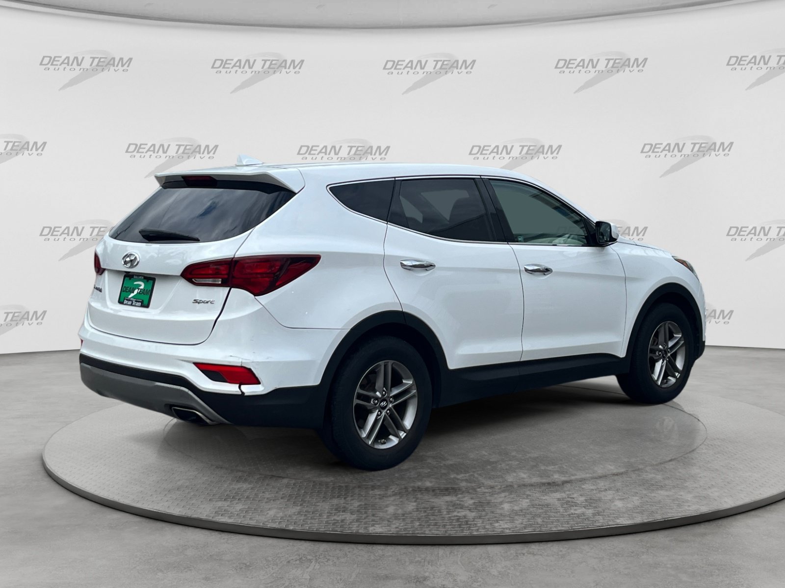 Used 2017 Hyundai Santa Fe Sport FWD image 8