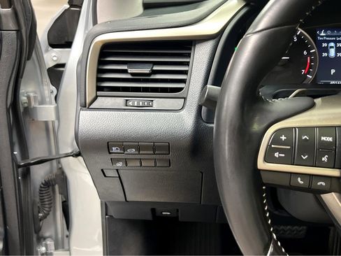 Certified 2022 Lexus RX 350L Premium w/ Premium Package image 42