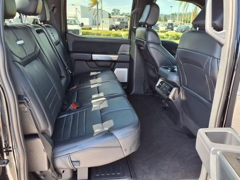 Used 2025 Ford F350 Platinum w/ FX4 Off-Road Package AWD/4WD image 17
