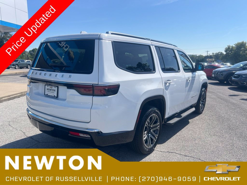 Used 2023 Jeep Wagoneer 4WD w/ Premium Group I image 46