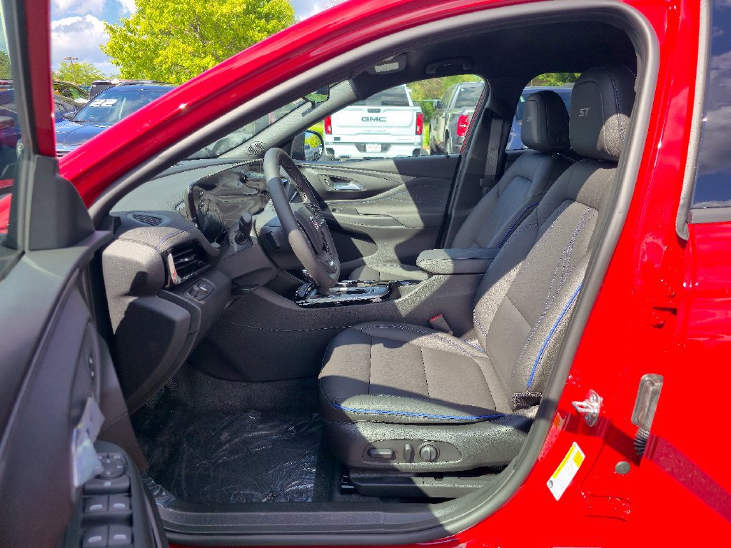 New 2026 Buick Envista Sport Touring w/ Convenience I Package FWD image 22