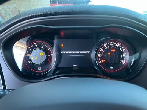 Used 2023 Dodge Challenger SXT w/ Blacktop Package image 10