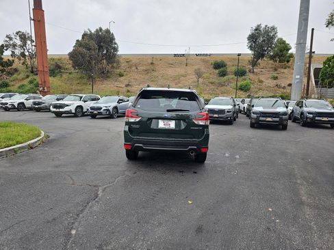 Used 2023 Subaru Forester Limited image 6