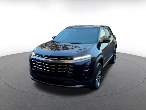 Used 2025 Chevrolet Equinox LT image 7