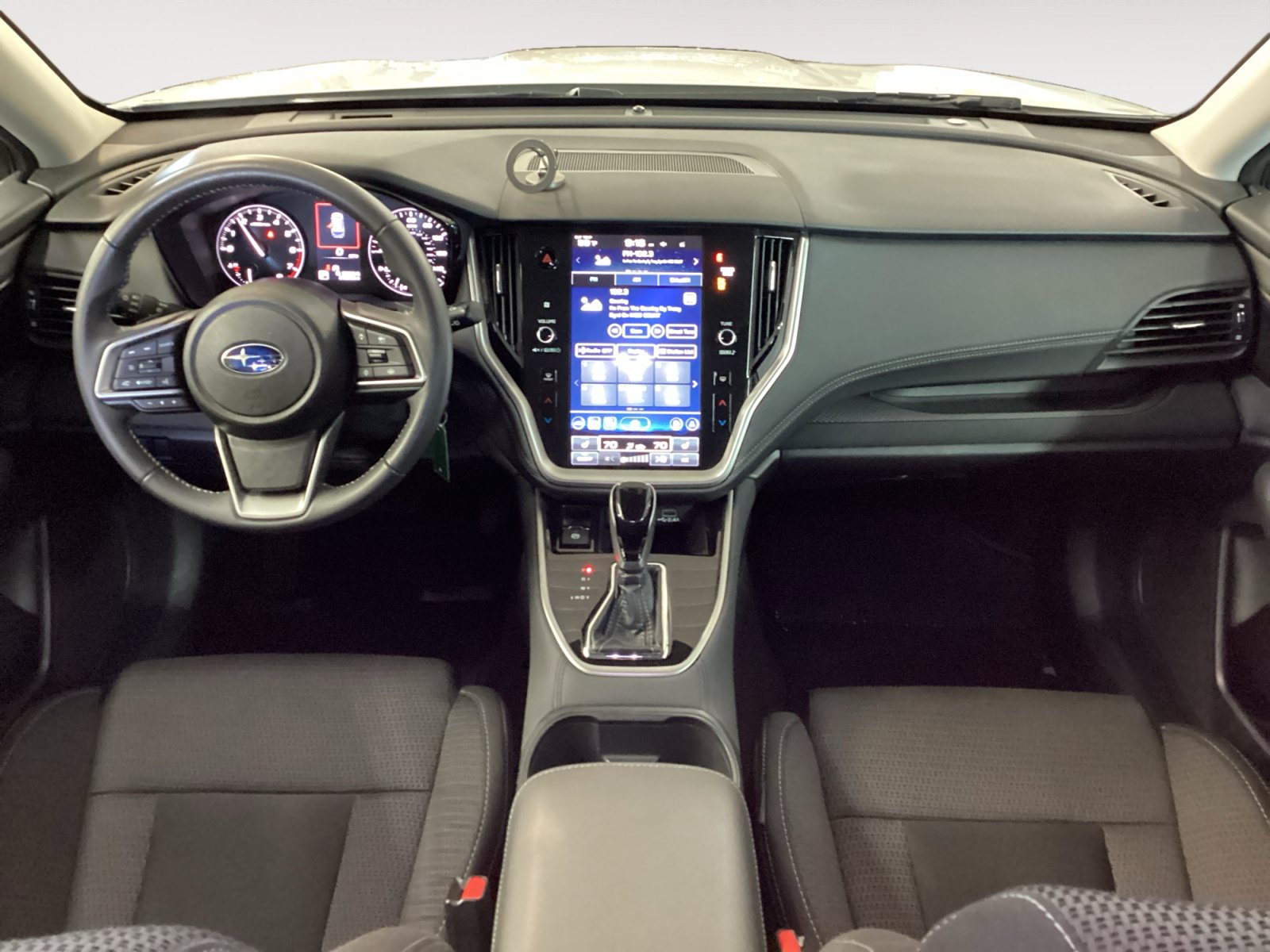 Certified 2025 Subaru Outback Premium w/ Popular Package #1A AWD/4WD image 10