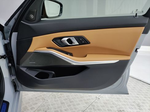 New 2026 BMW 330i Sedan w/ M Sport Package image 26