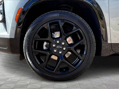Used 2024 Chevrolet Traverse RS w/ LPO, Floor Liner Package image 8