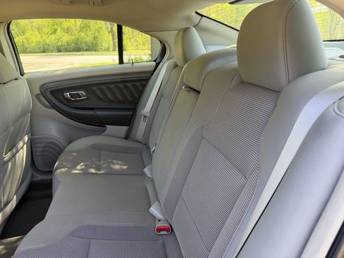 Used 2011 Ford Taurus SEL FWD image 12